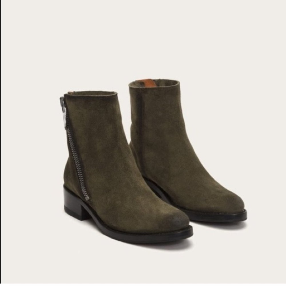 Frye Women’s Demi Zip Booties in Forest Green